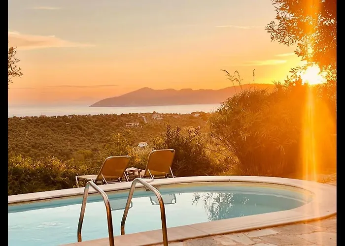 Hikers Trail 5 & 6 * Moni Evaggelistrias