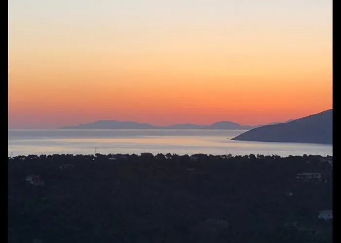 Hikers Trail 5 & 6 * Moni Evaggelistrias